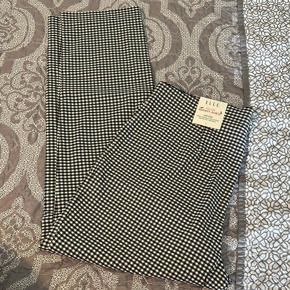 Elle Black and White Checkered Pant